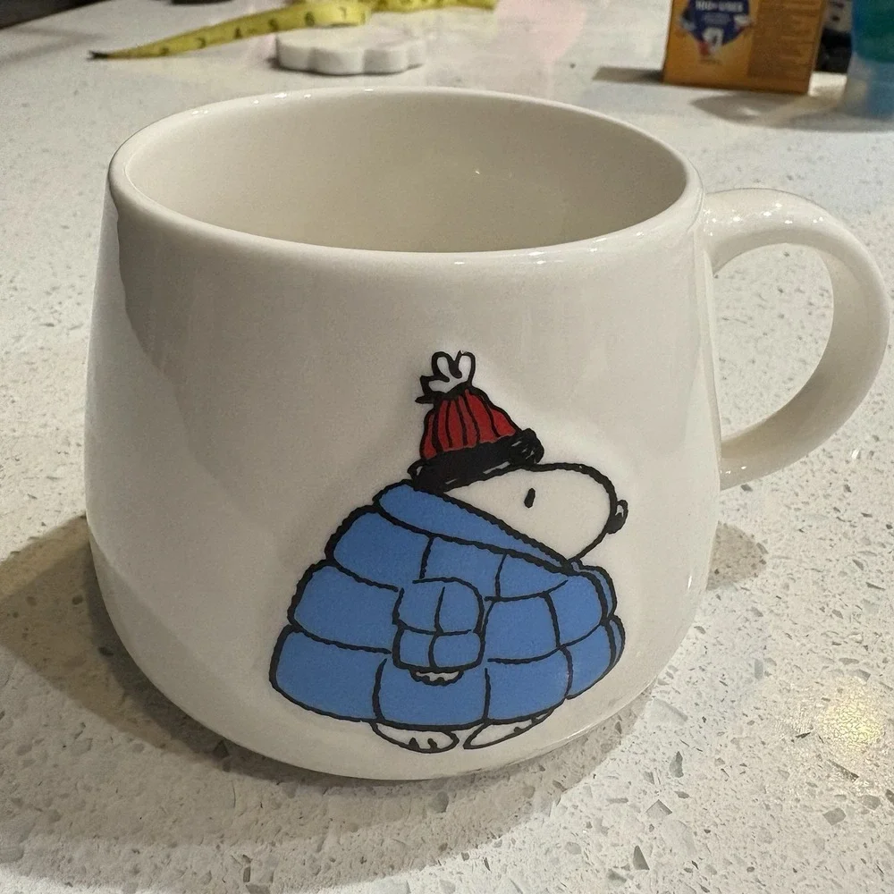 Peanuts Snoopy Cozy & Warm Puffer Jacket Mug Soup Bowl Ramen - Picture 5 of 5